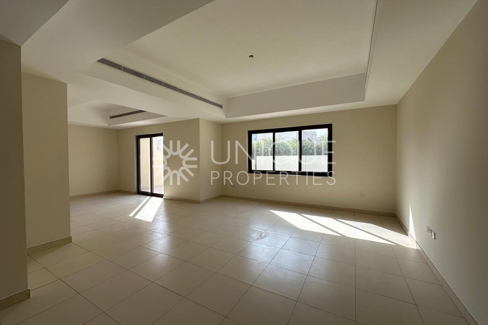 Single Row | Next to Park | Exclusive Villa