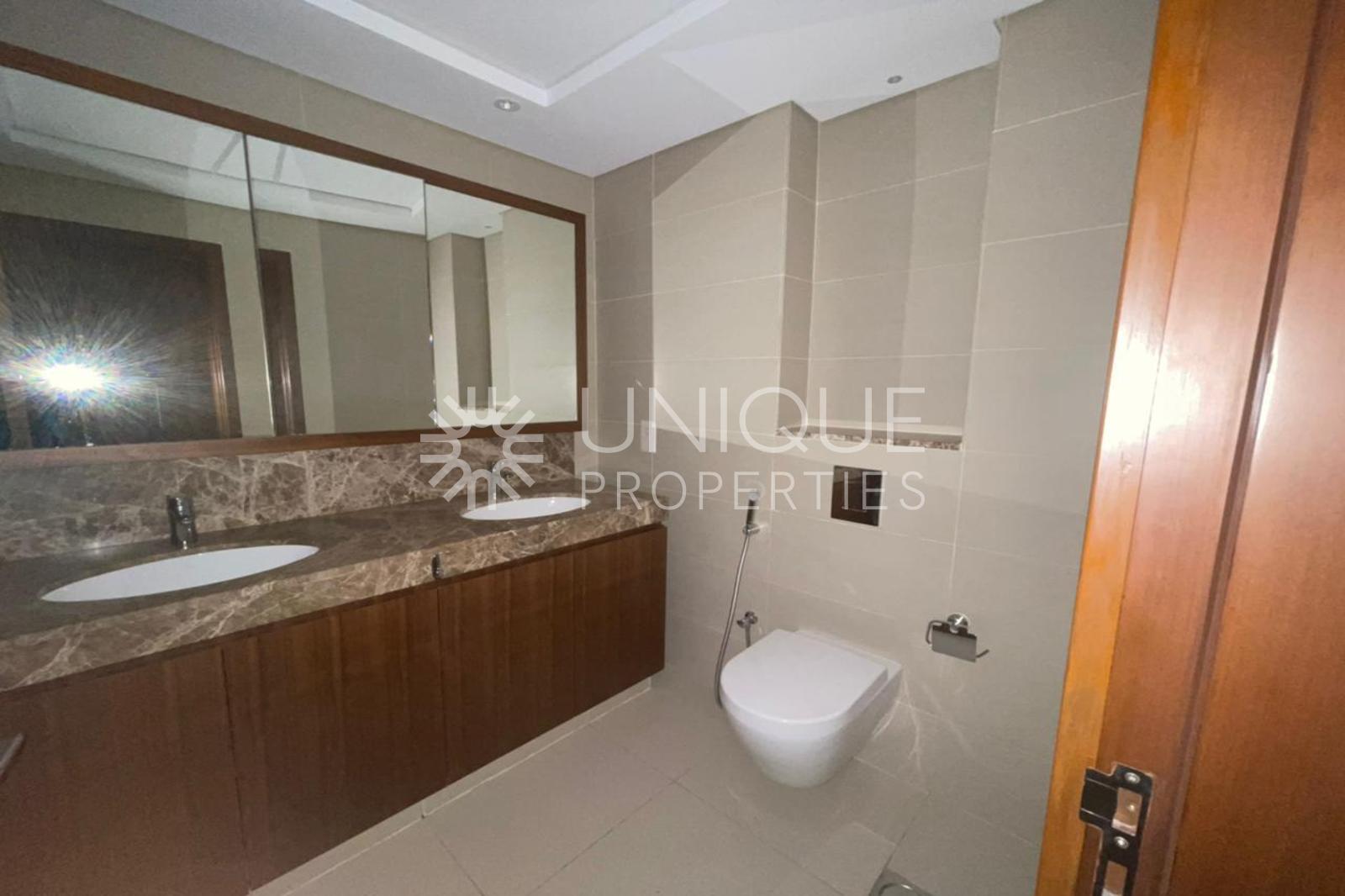 Stunning 3-Bedroom Apartment| Golf View|