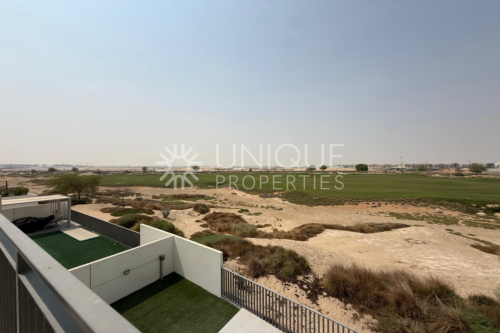 Community Expert | Golf Course View | Single Row
