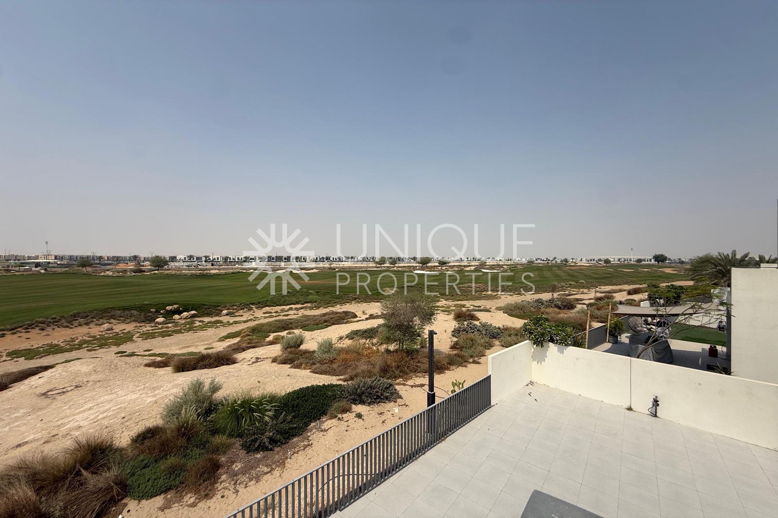 Community Expert | Golf Course View | Single Row