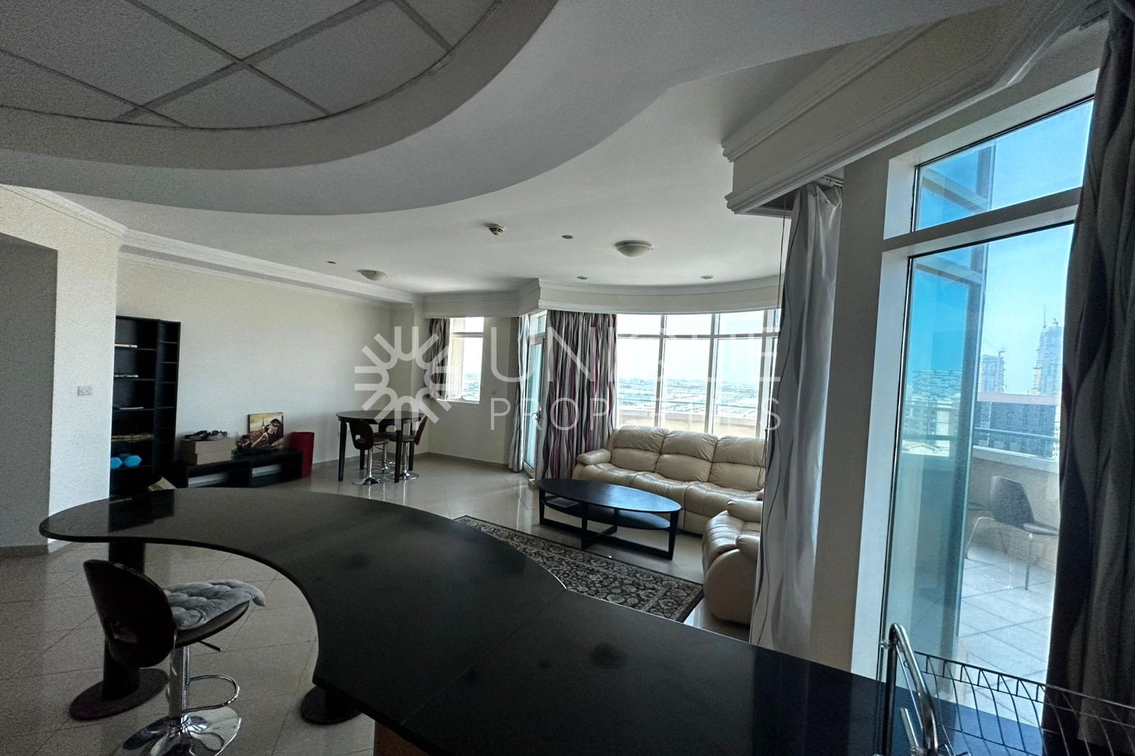 Fully Furnished | Vacant | Blue Waters View