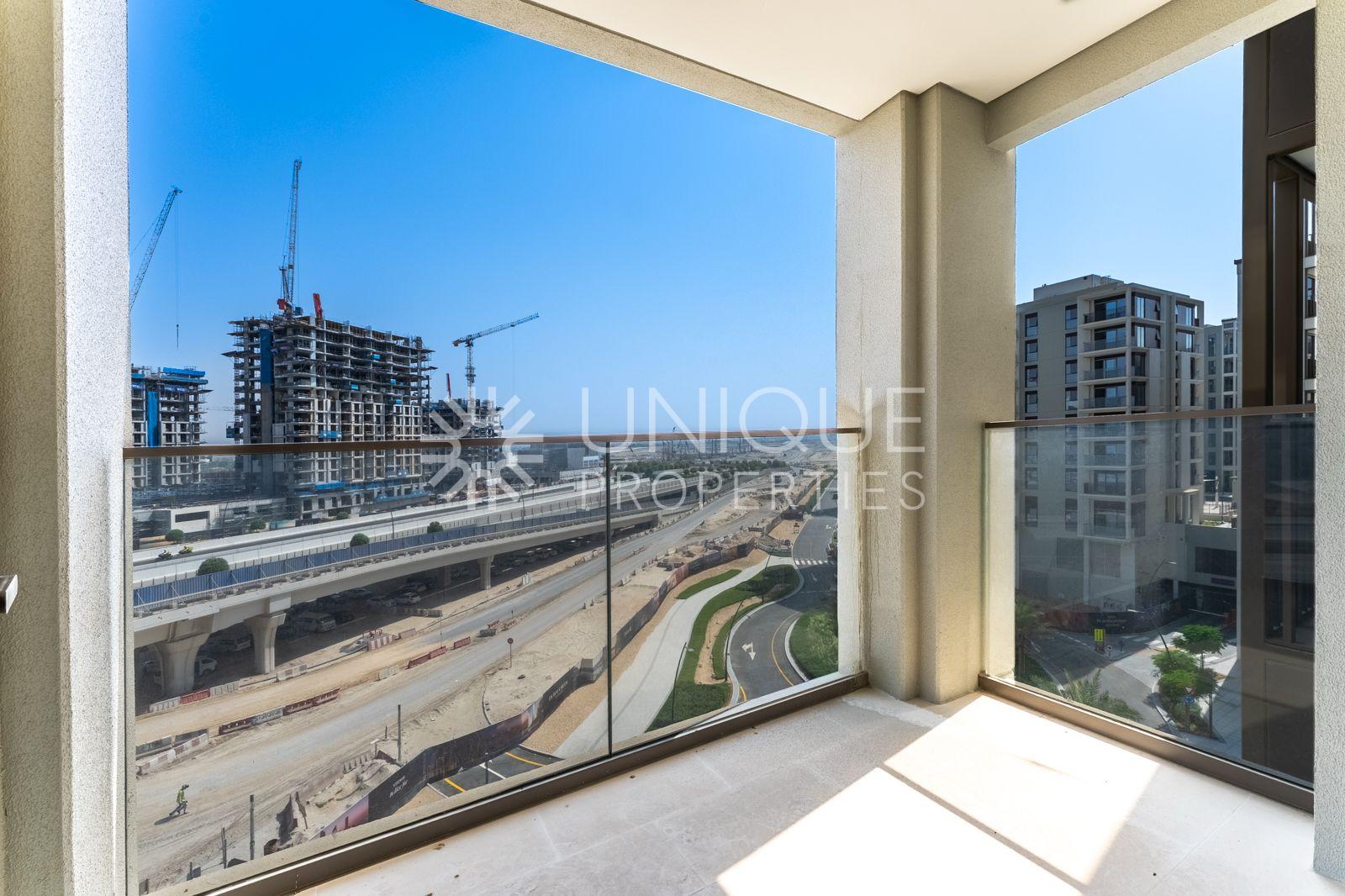 Spacious Apartment | Prime Location | Rosewater