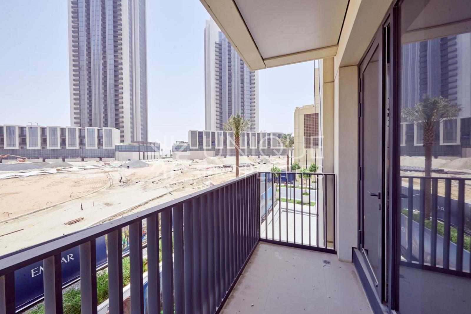 Waterfront Living | High-End Finishes