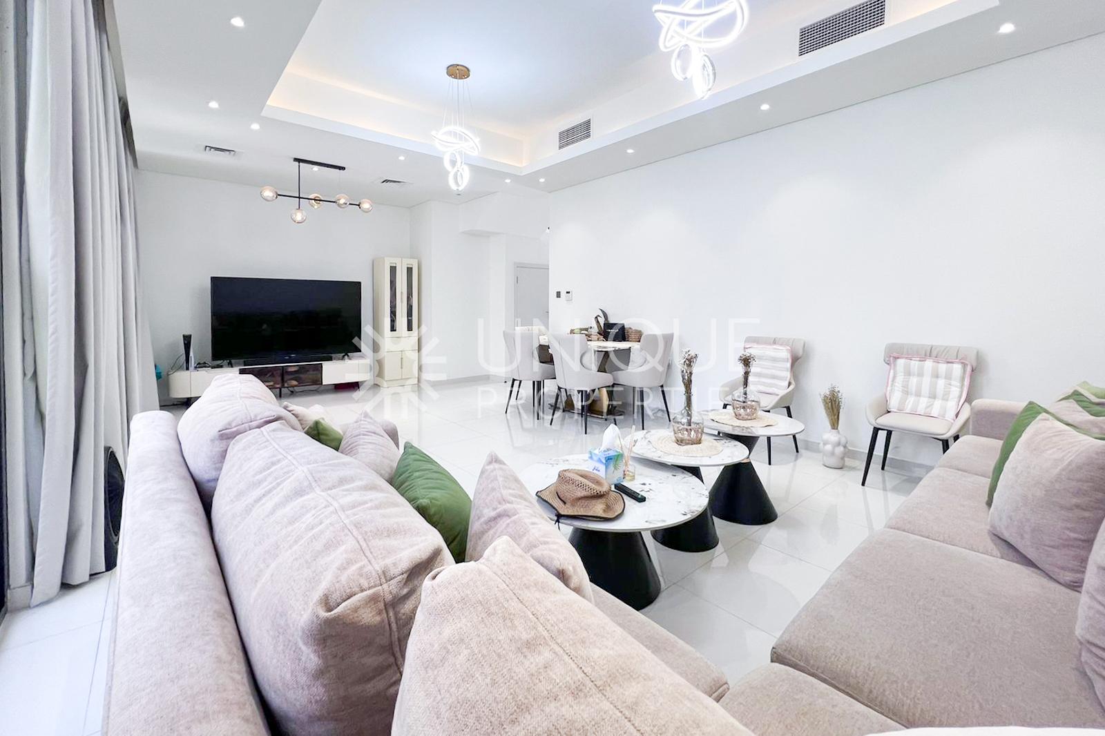 Corner Villa | Family-Friendly Living | Elegant
