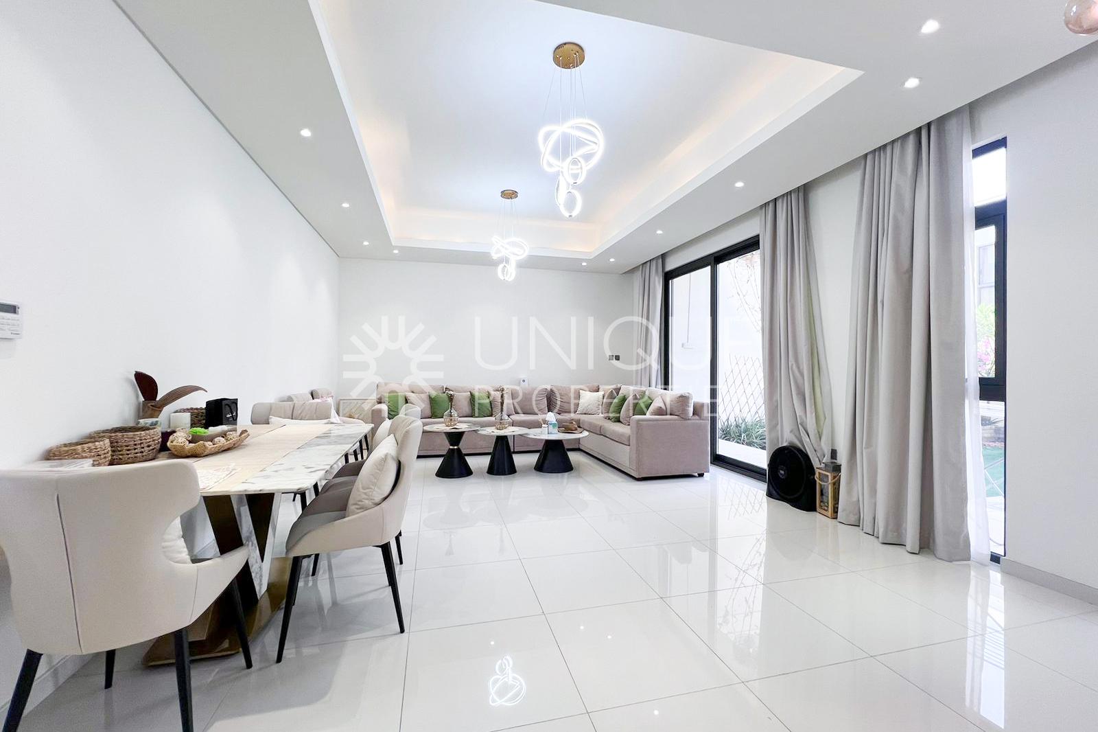 Corner Villa | Family-Friendly Living | Elegant