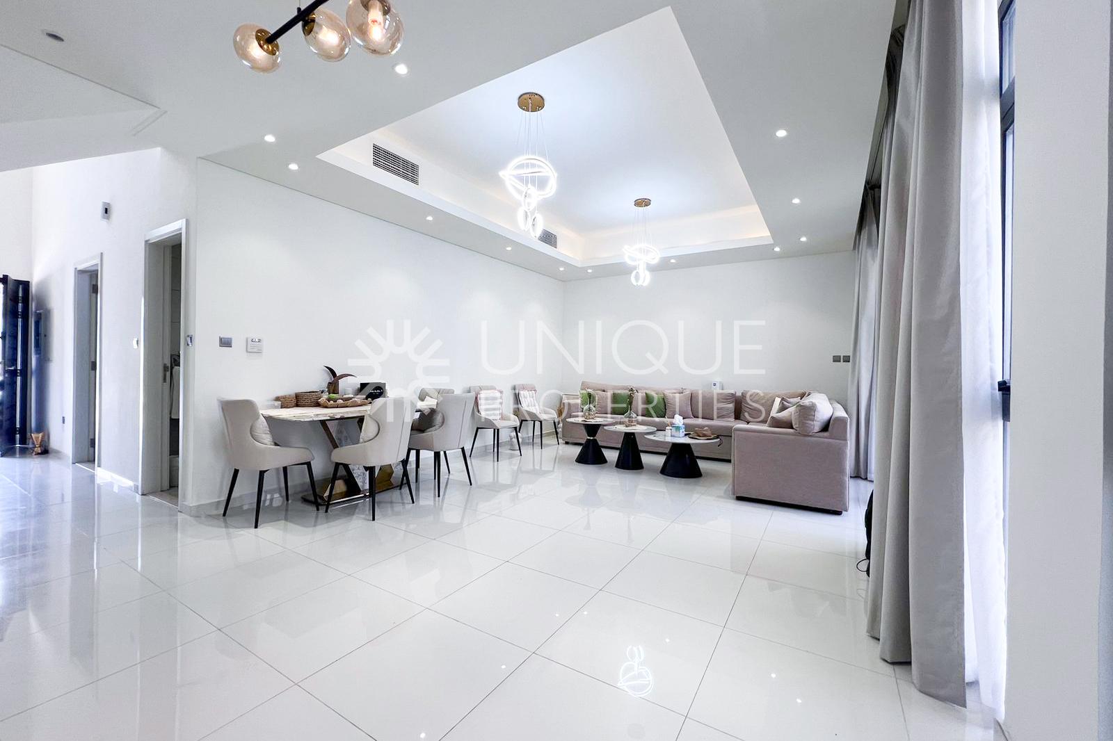 Corner Villa | Family-Friendly Living | Elegant