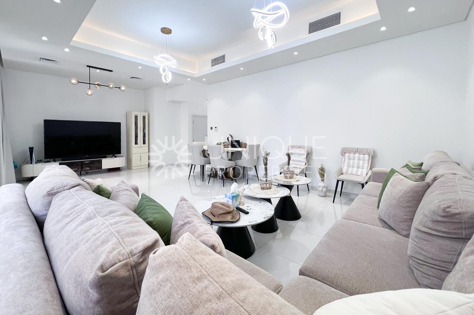 Corner Villa | Family-Friendly Living | Elegant