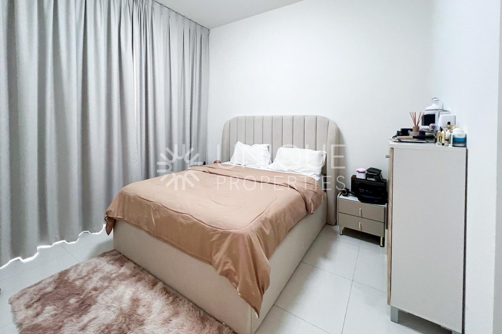 Corner Villa | Family-Friendly Living | Elegant