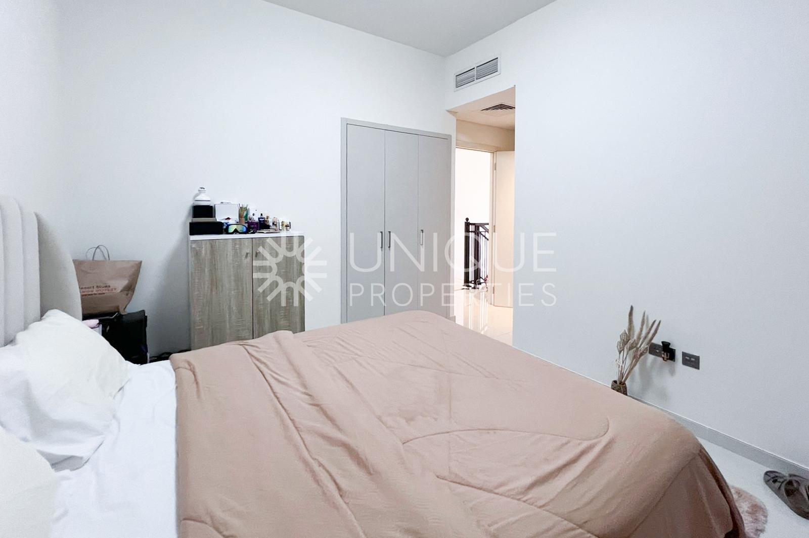 Corner Villa | Family-Friendly Living | Elegant