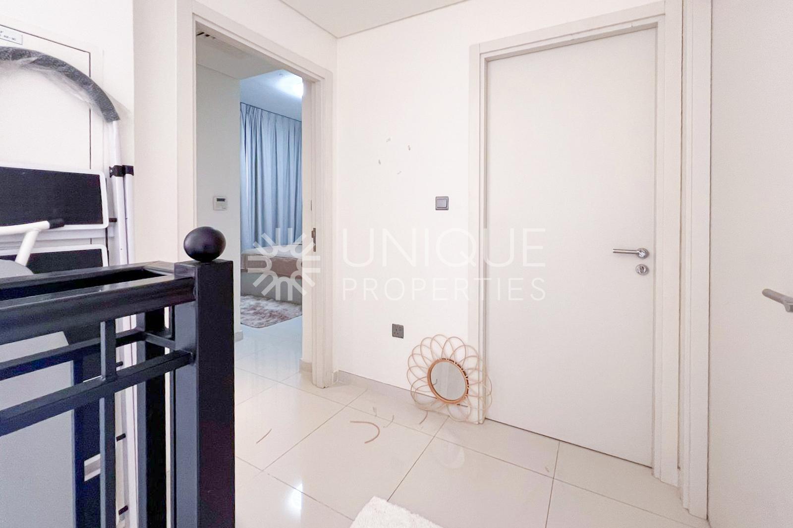 Corner Villa | Family-Friendly Living | Elegant