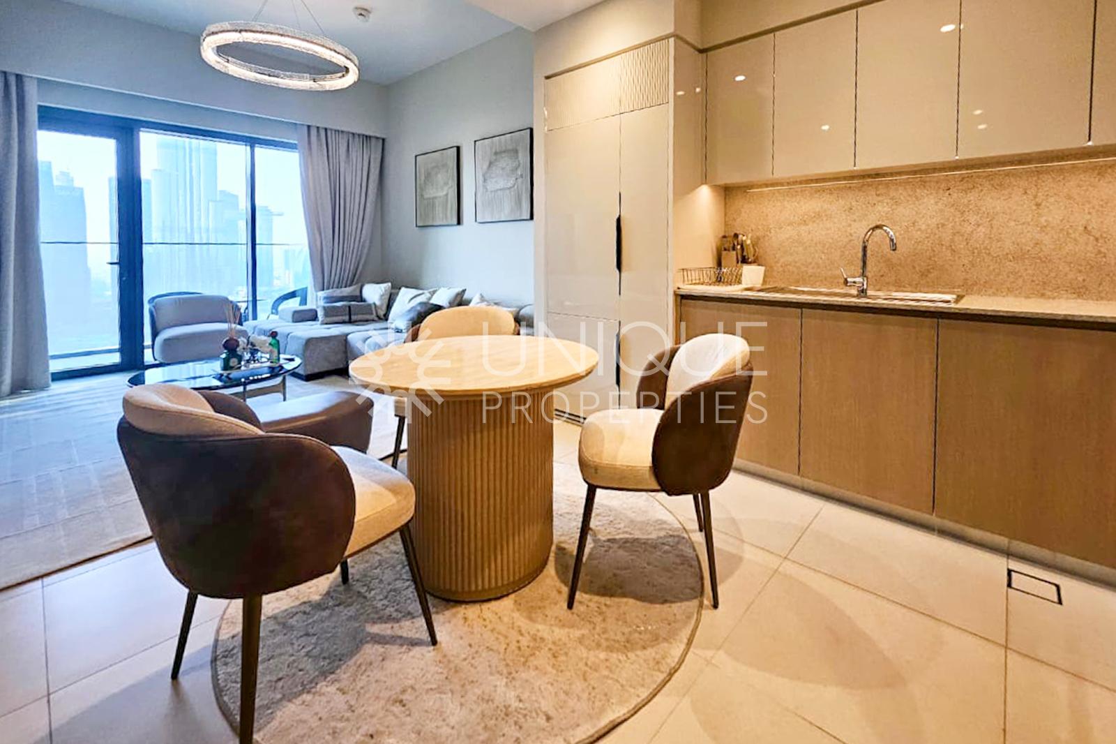 Burj Khalifa View | Fully Furnished | Vacant