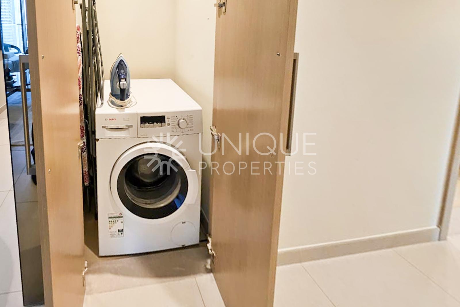 Burj Khalifa View | Fully Furnished | Vacant