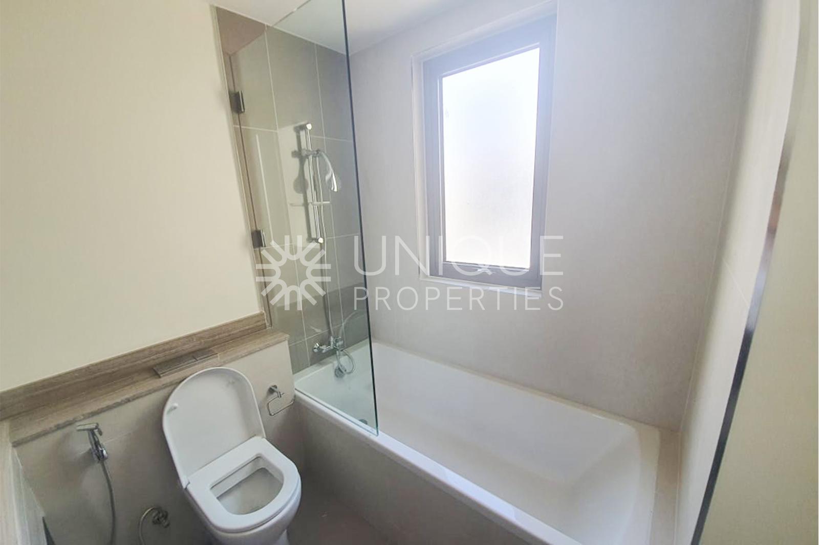 Camel Track Facing 2M | Prime Location