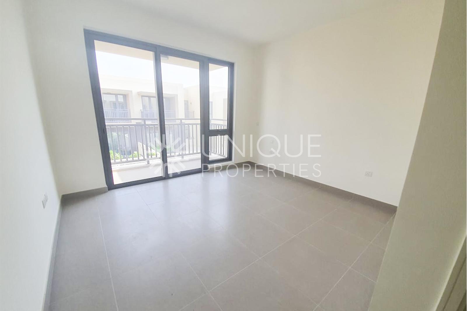 Camel Track Facing 2M | Prime Location