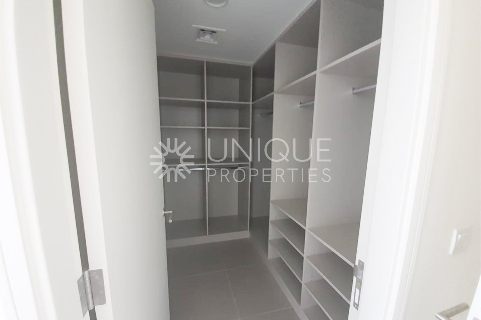 Camel Track Facing 2M | Prime Location