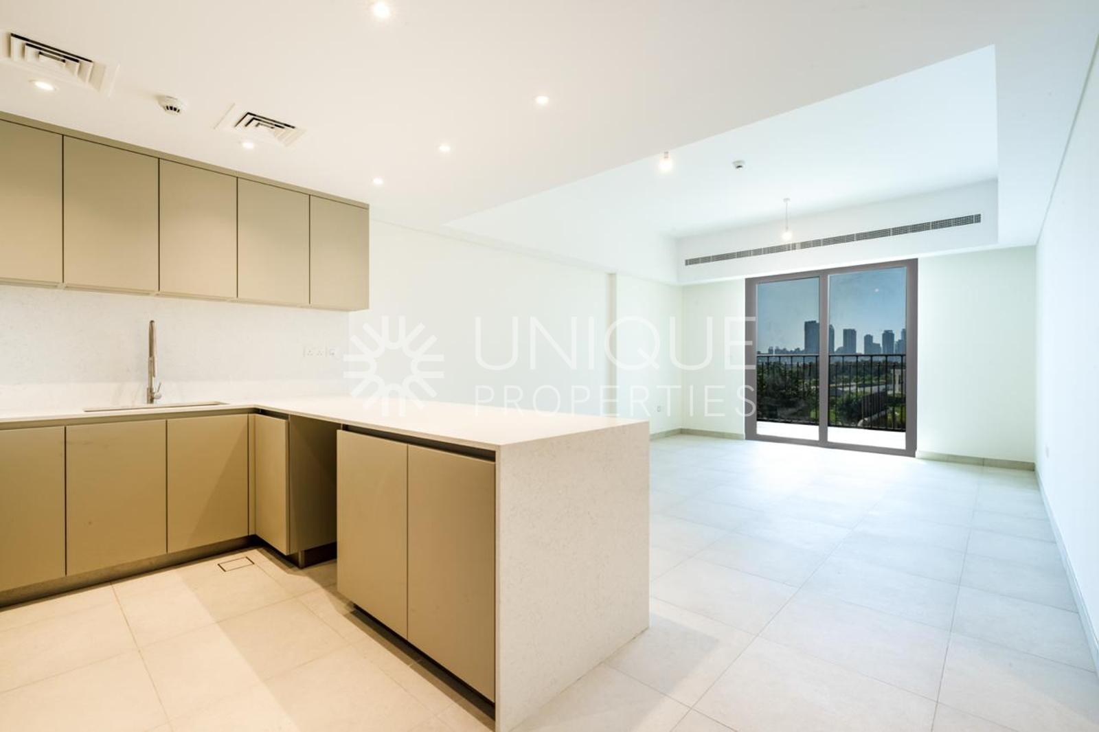 Ain Dubai Views | Mid Floor | Prime Location