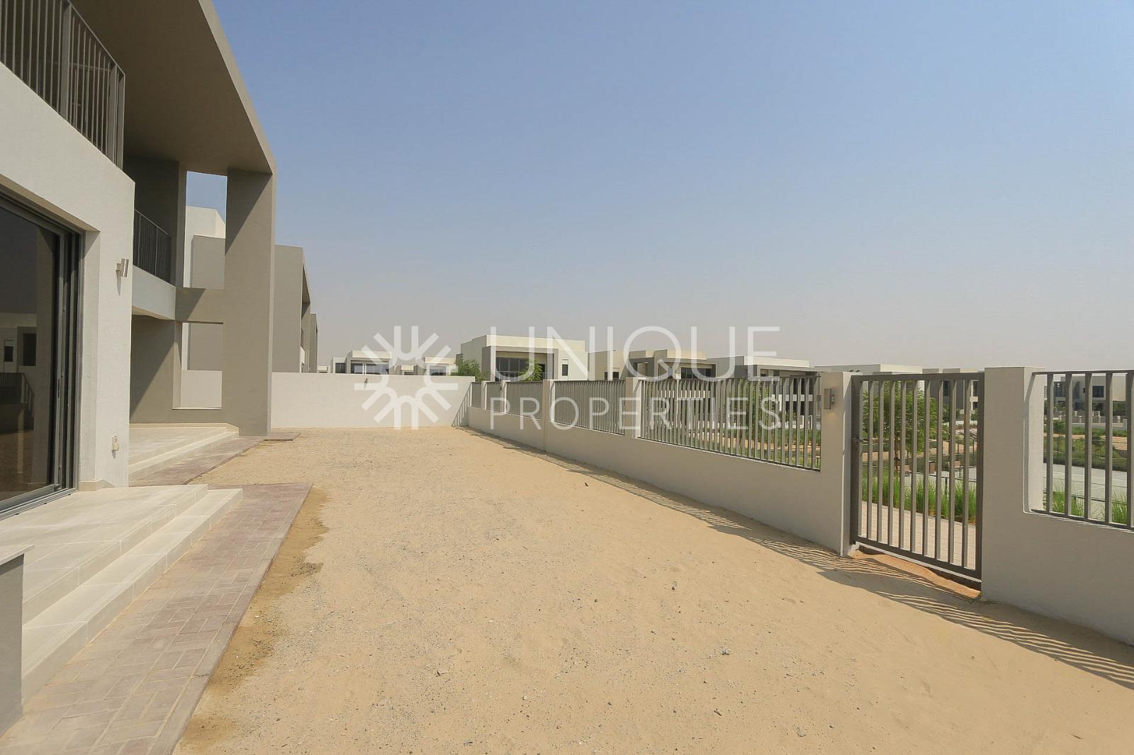 E5 Type | Notice Served |  On The Park