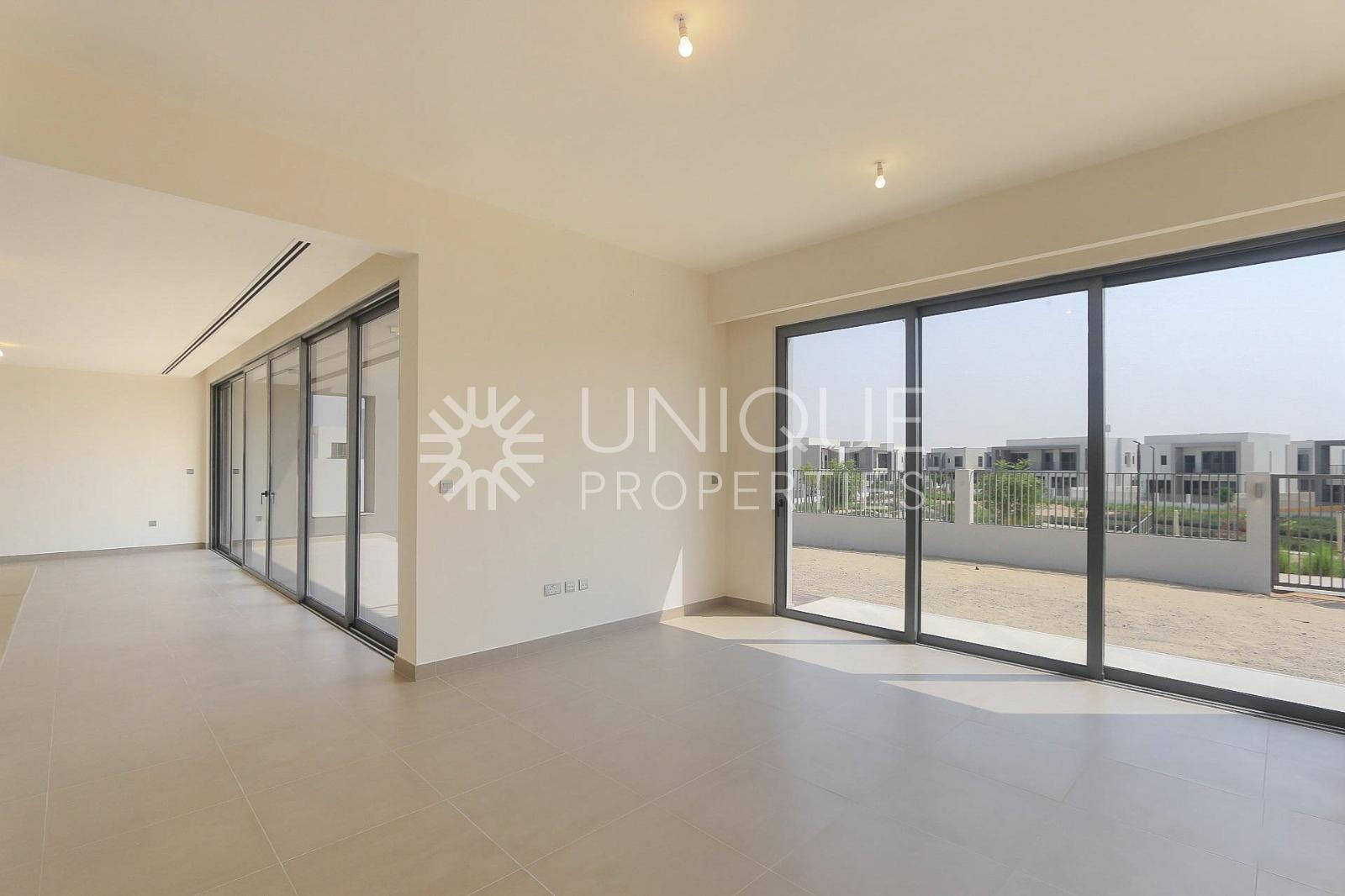 E5 Type | Notice Served |  On The Park