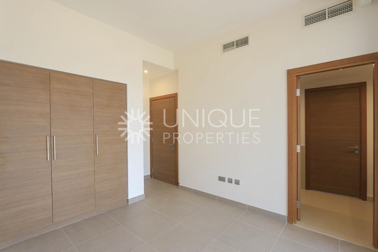 E5 Type | Notice Served |  On The Park