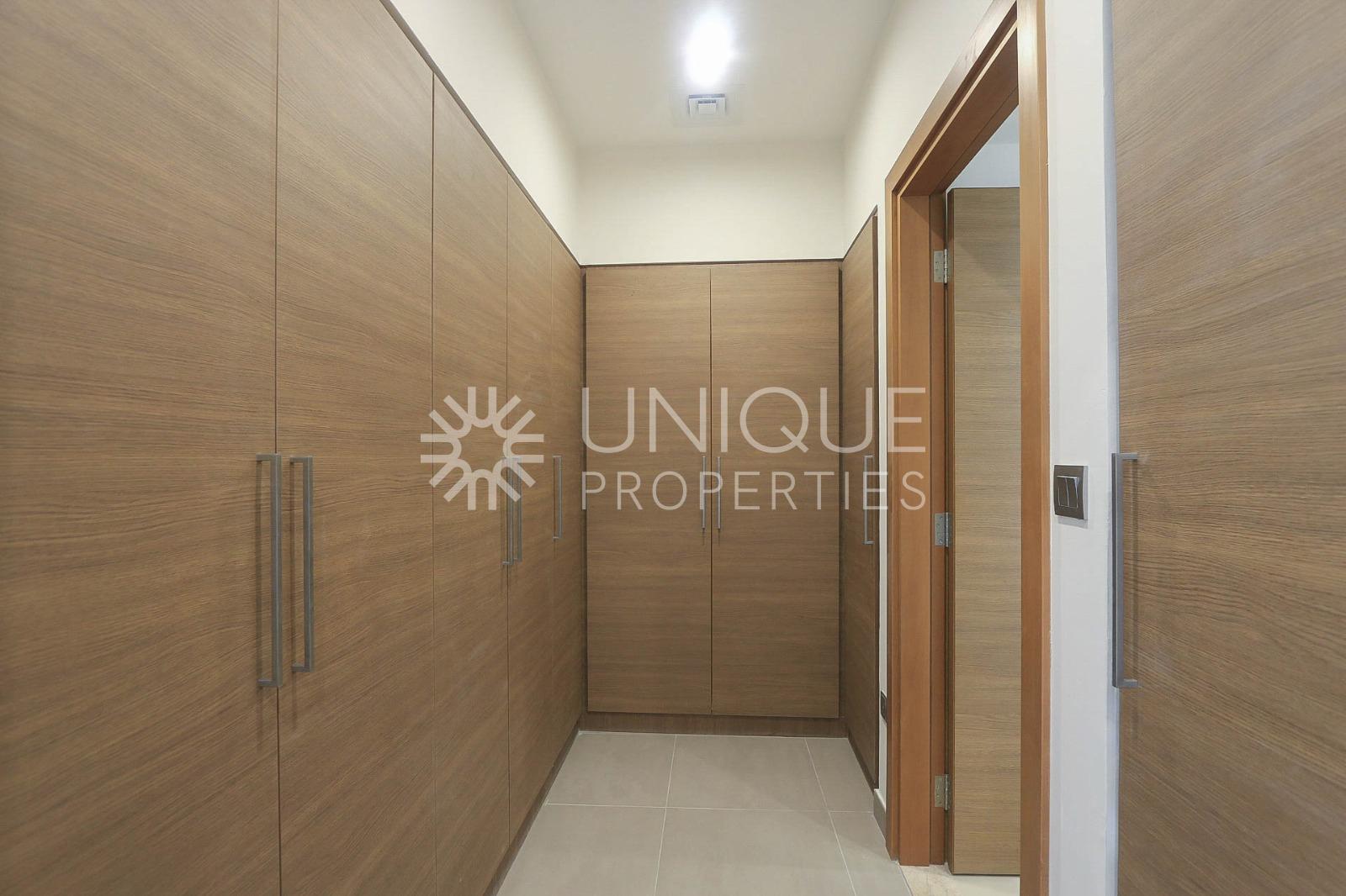 E5 Type | Notice Served |  On The Park