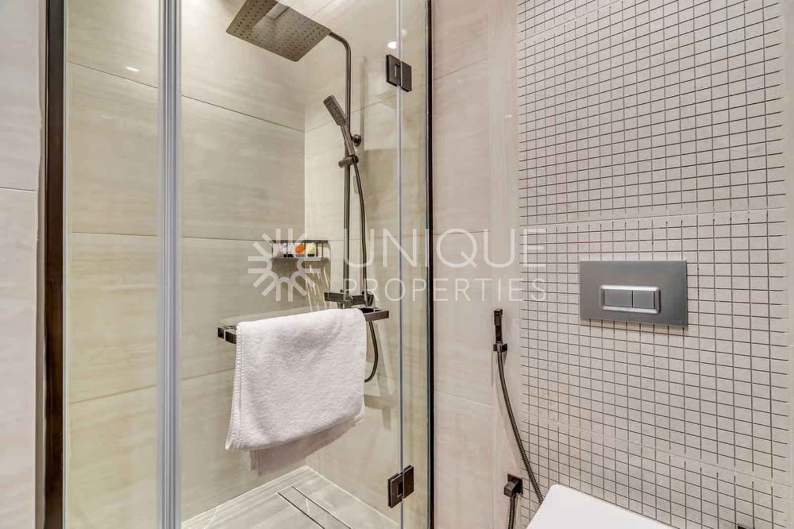 Community View | Luxury Living | Vacant