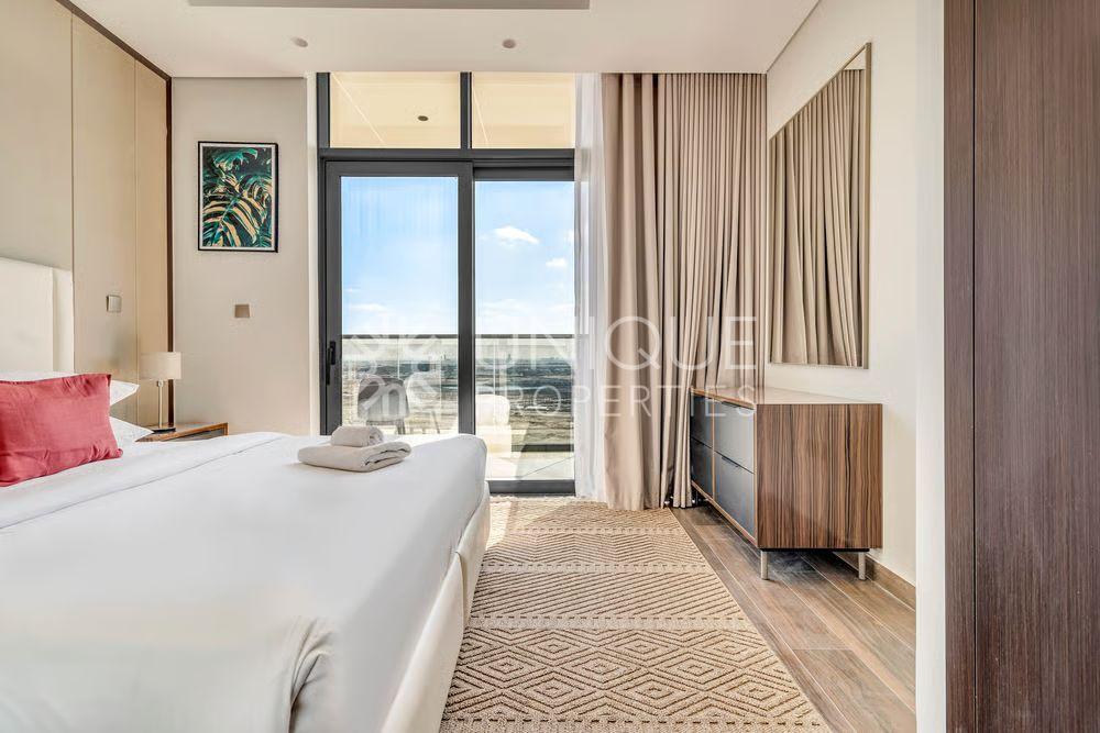 Community View | Luxury Living | Vacant