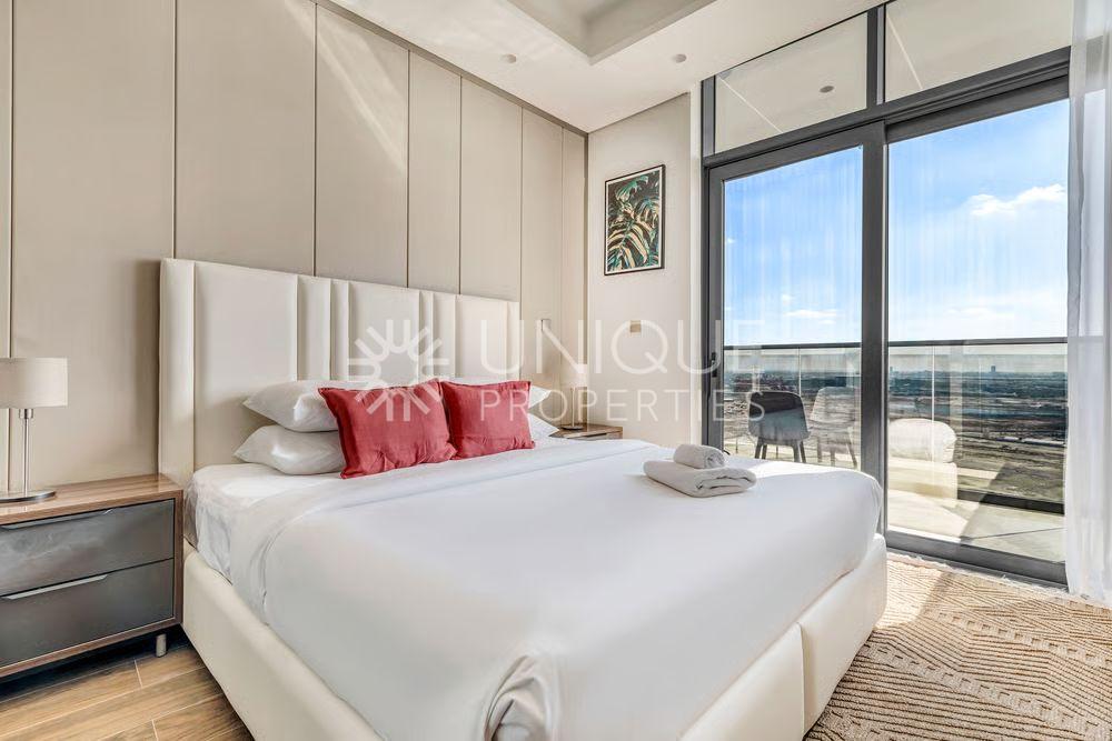 Community View | Luxury Living | Vacant