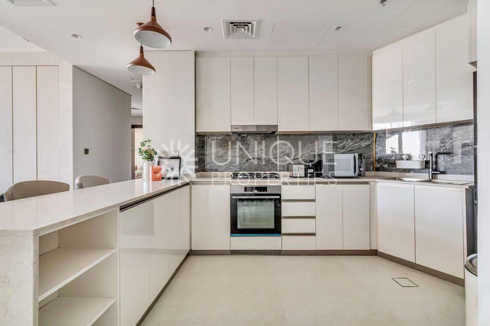 Community View | Luxury Living | Vacant