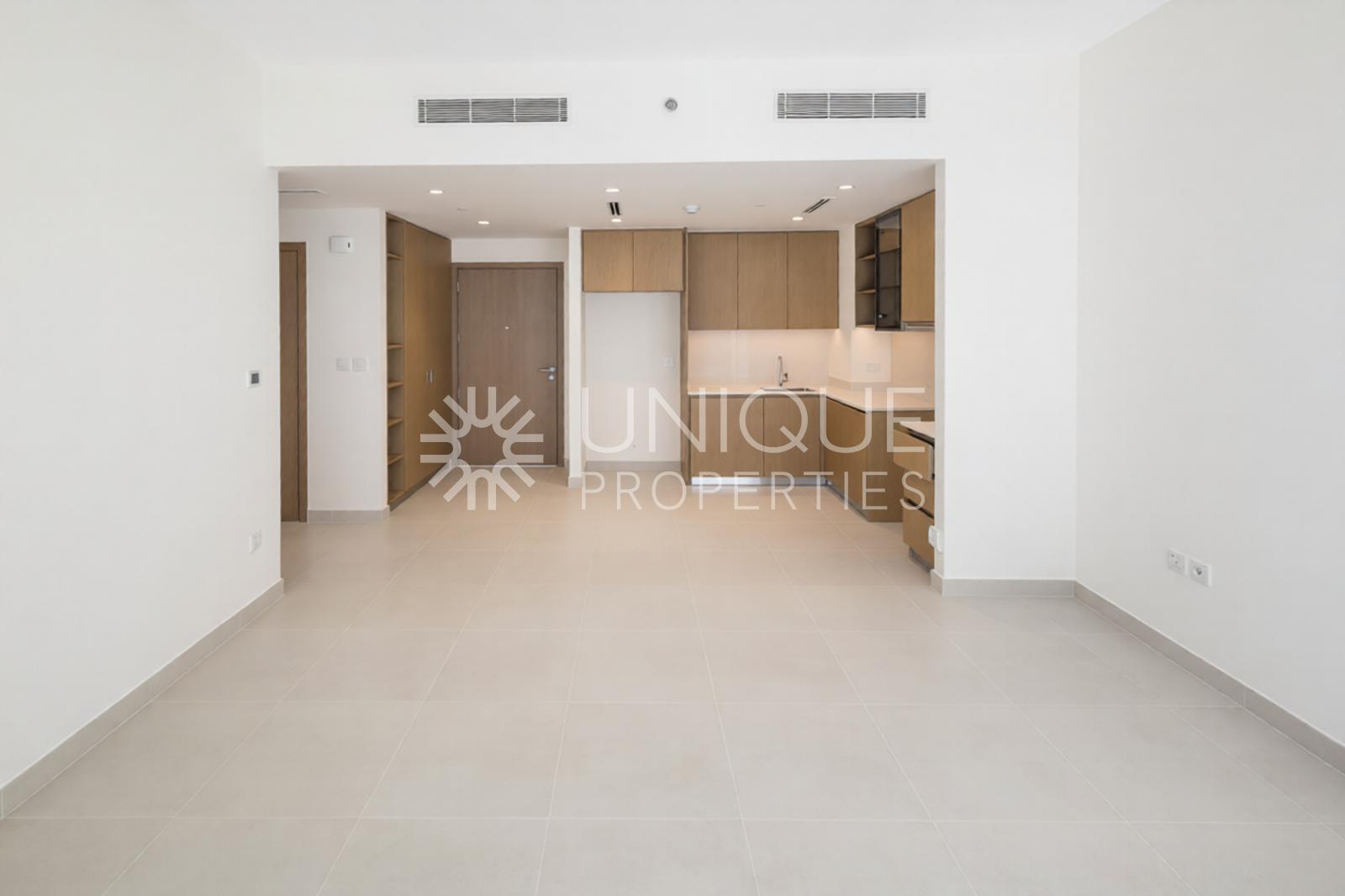 Ready To Move In | Vacant | Pool View