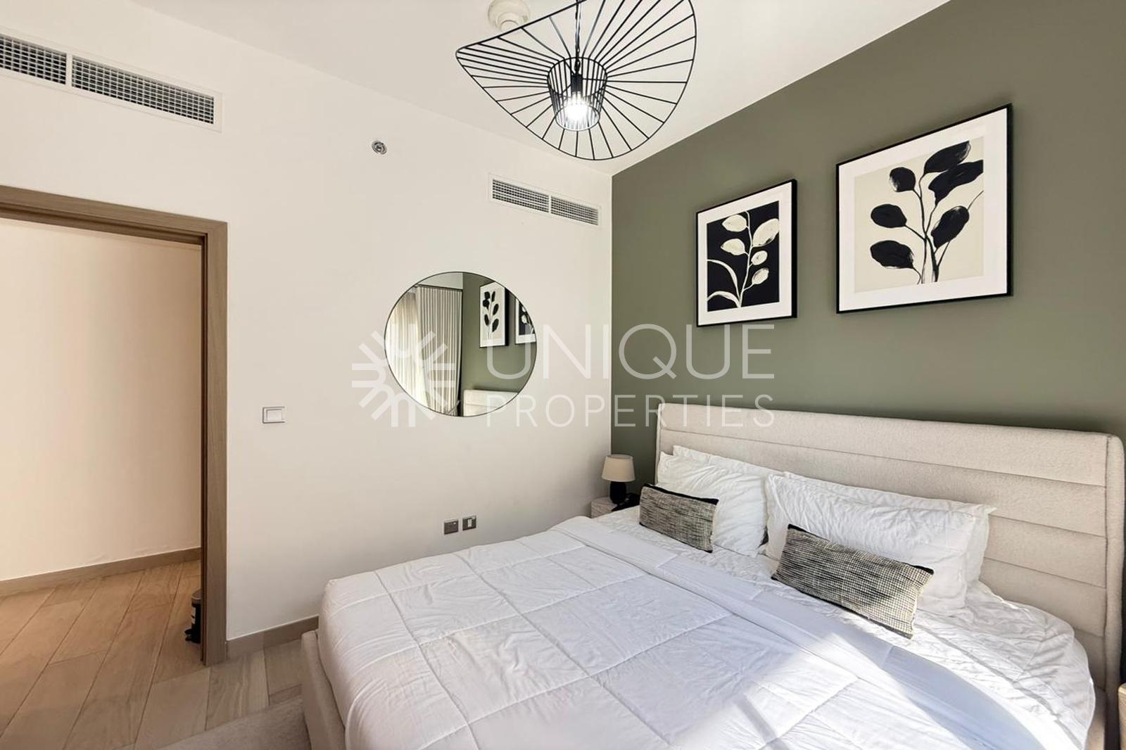 Fully Furnished | Upgraded | Pool View