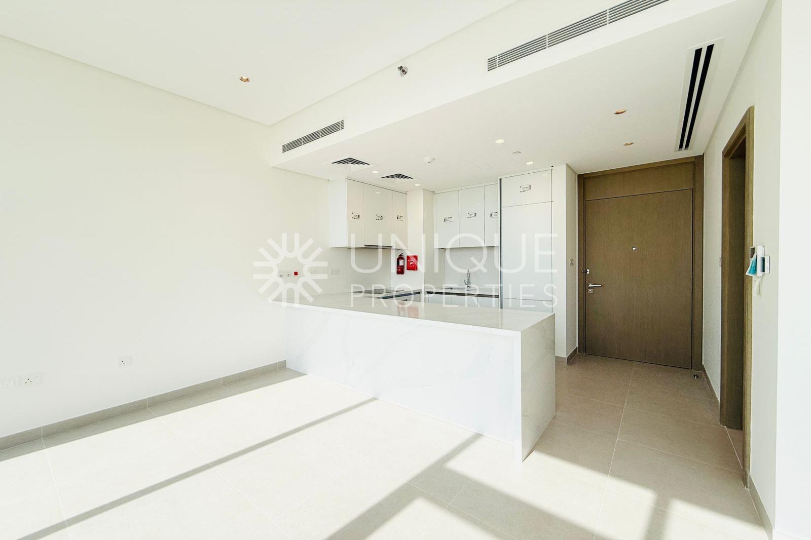 District One | Lagoon View | Luxury Apartment