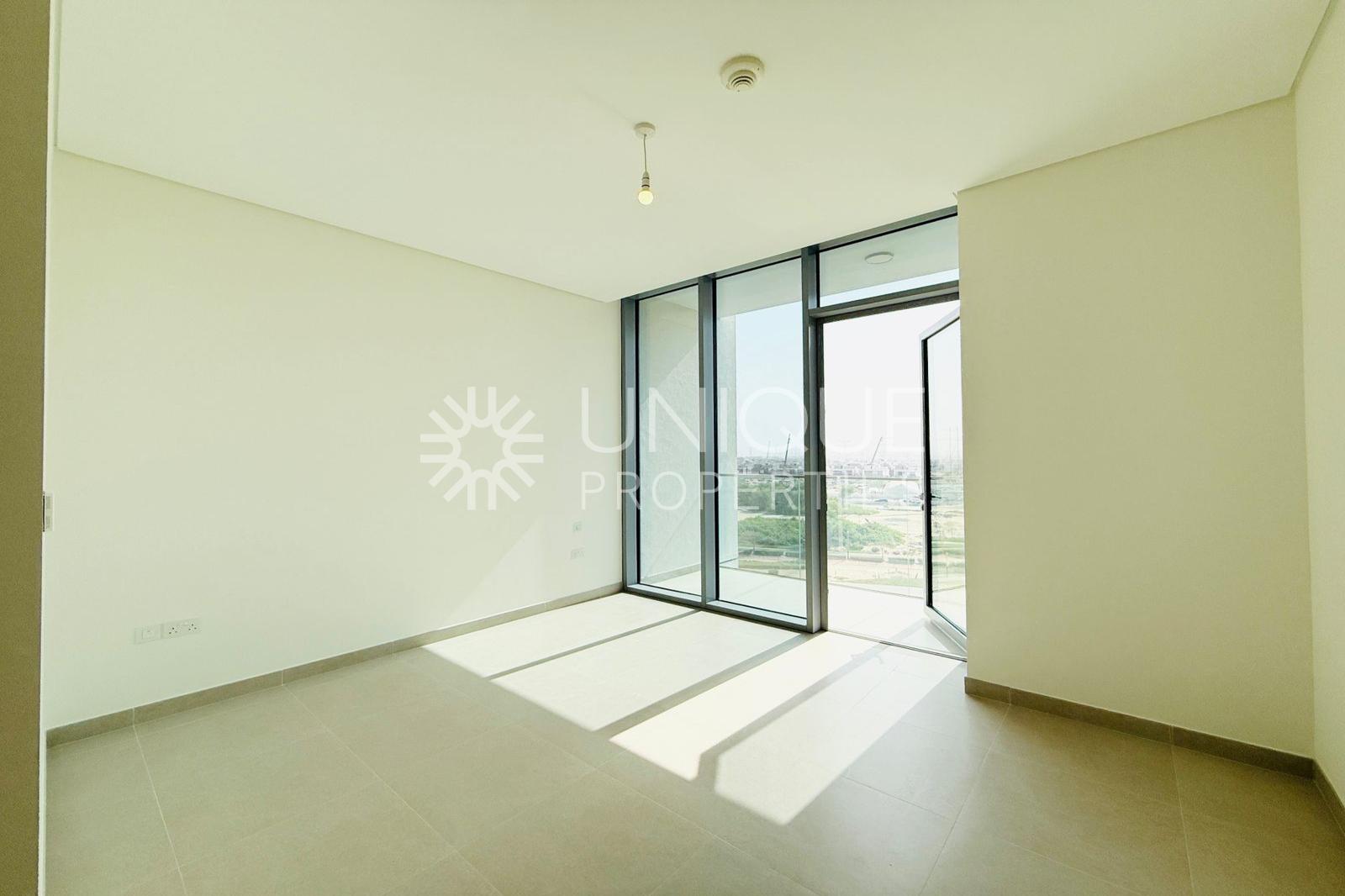 District One | Lagoon View | Luxury Apartment