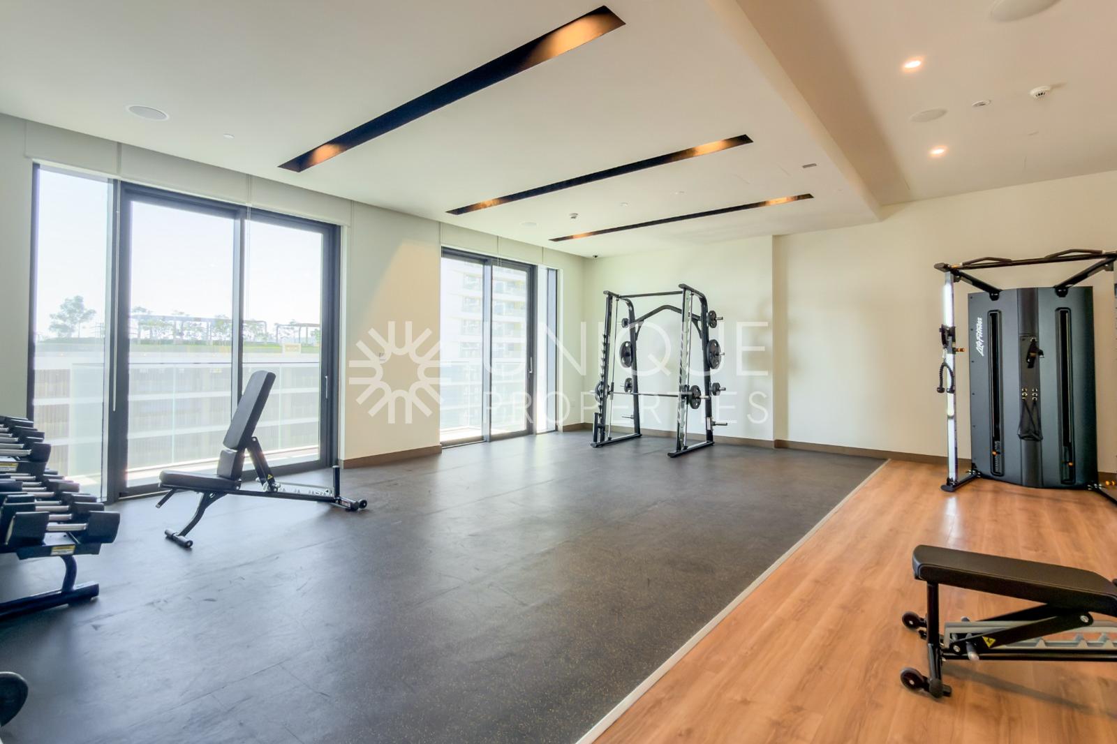 Atlantis View I Mid Floor I Motivated Seller