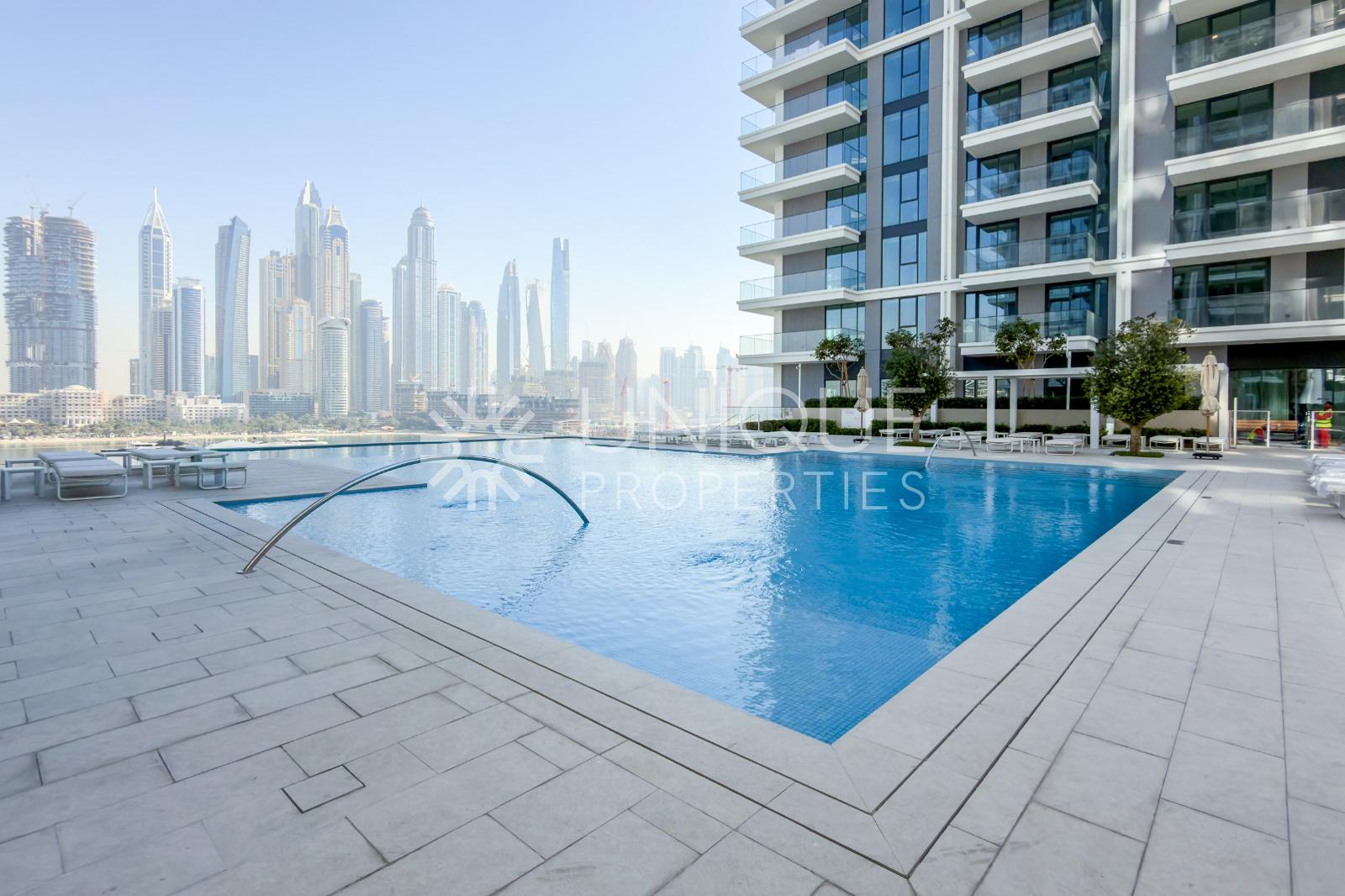 Atlantis View I Mid Floor I Motivated Seller