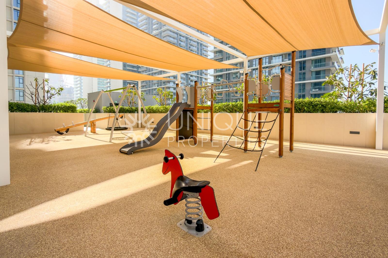 Atlantis View I Mid Floor I Motivated Seller