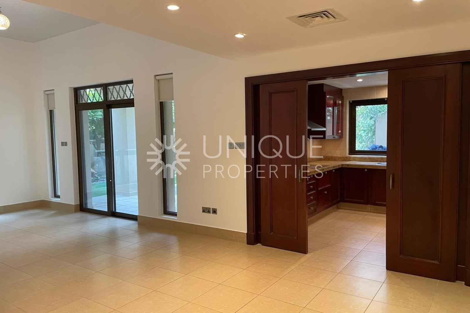 Rare Private Garden | Old Town Charm | 1BR