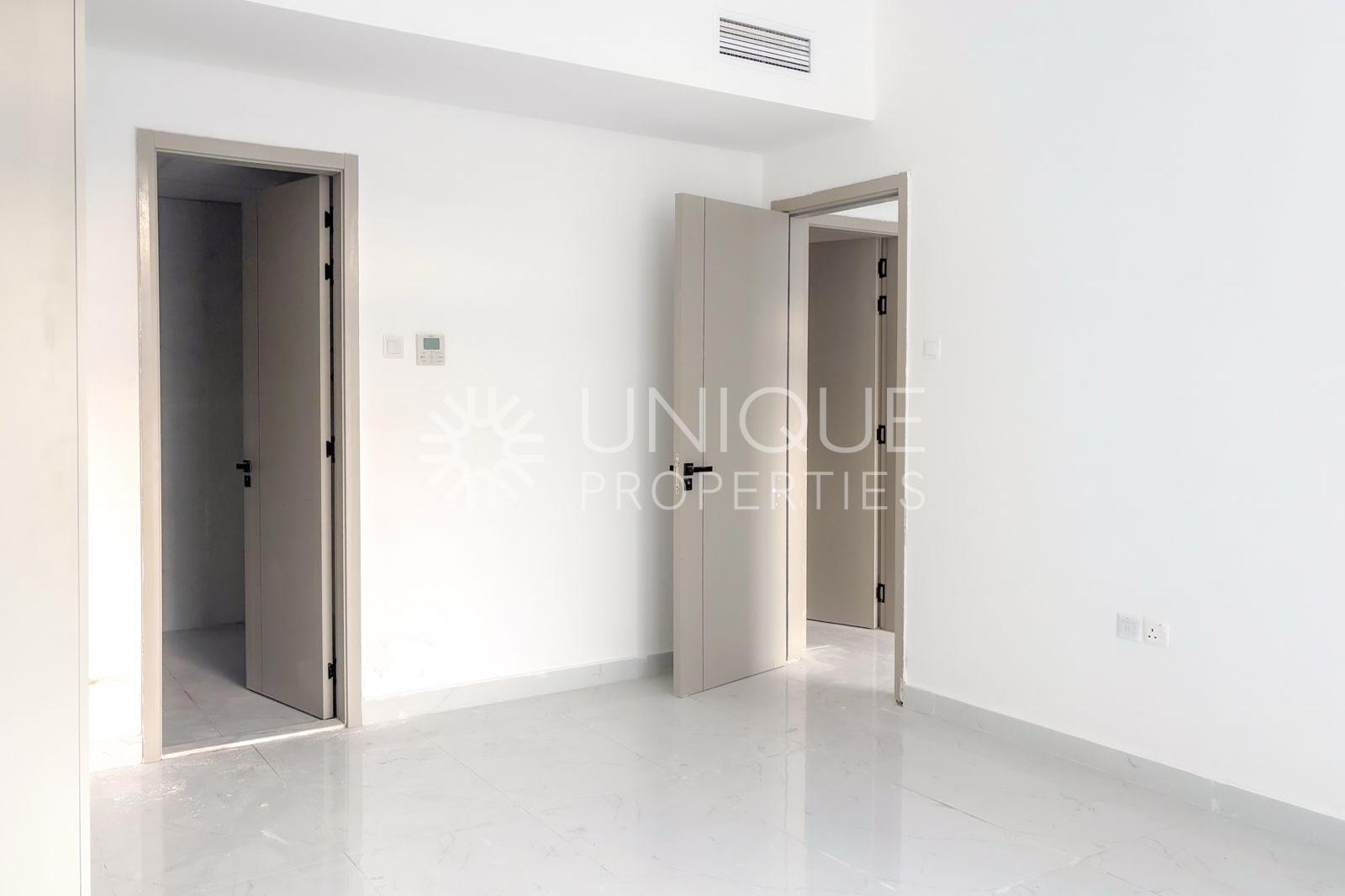 Modern Duplex | Pool View | Ready Unit