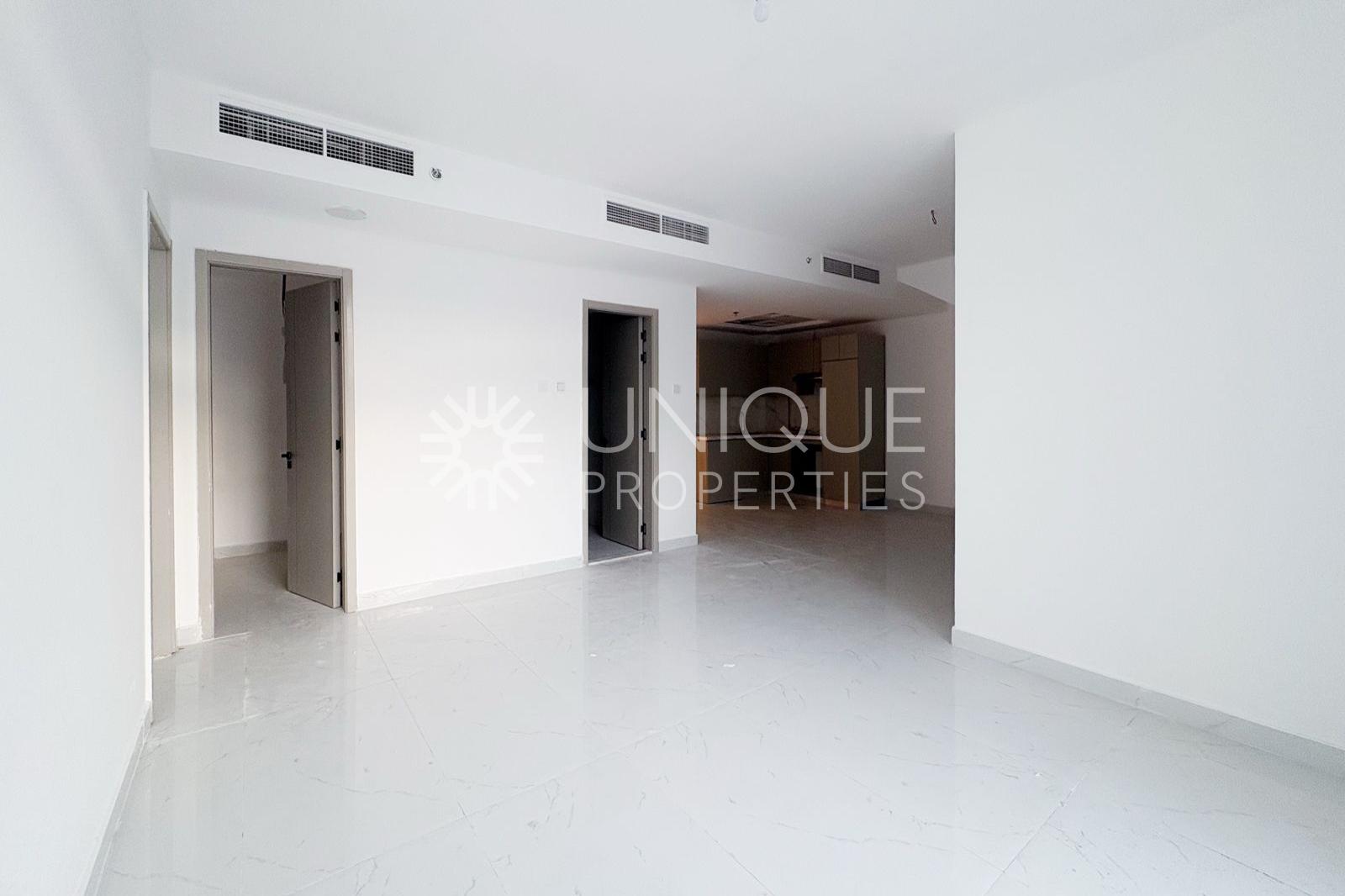 Modern Duplex | Pool View | Ready Unit