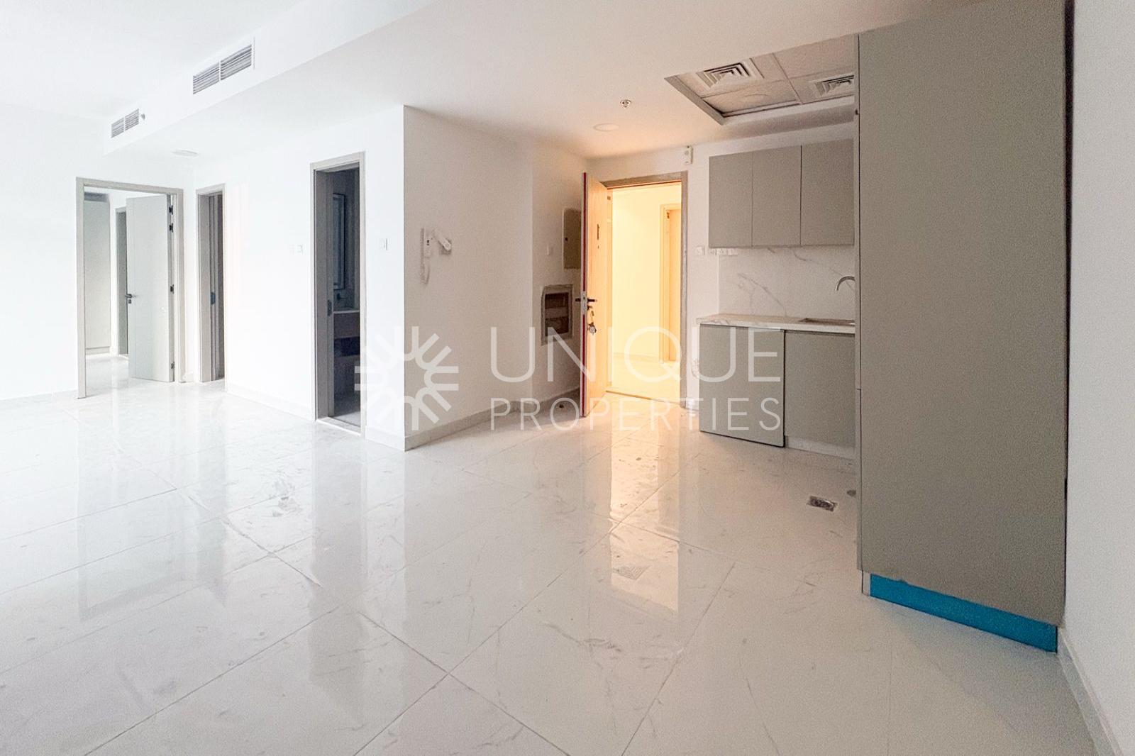 Modern Duplex | Pool View | Ready Unit