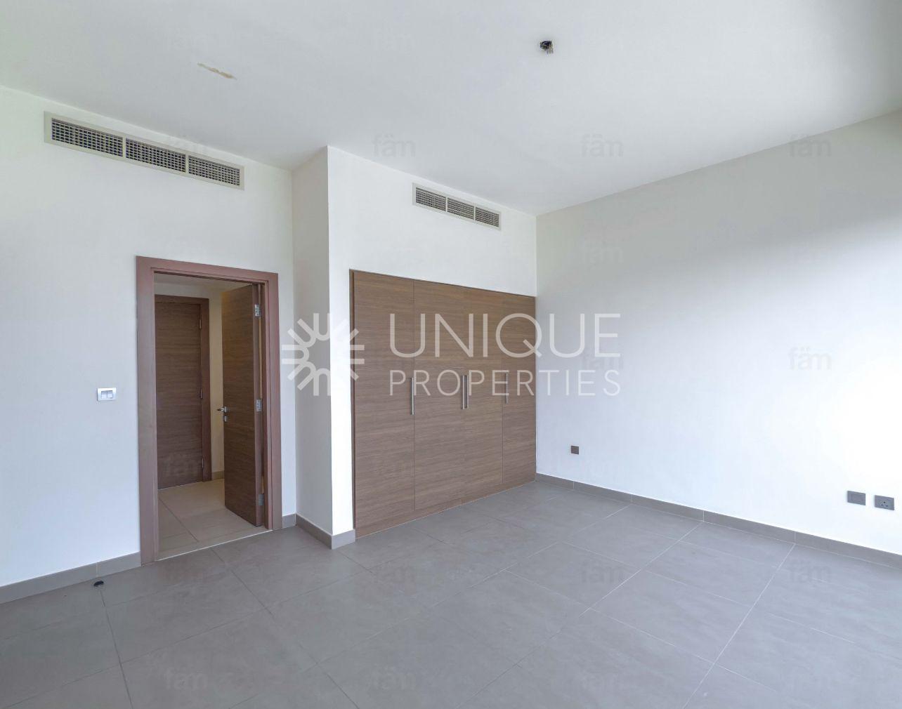 Move In Ready | Spacious Villa | Premium Living