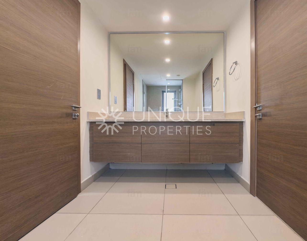 Move In Ready | Spacious Villa | Premium Living