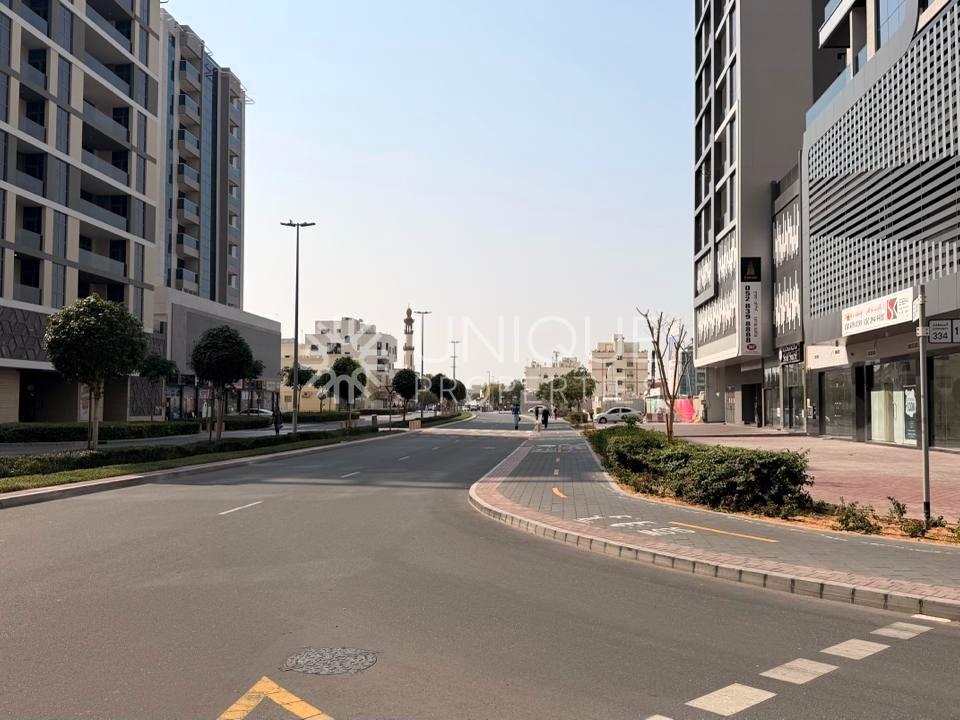 Multiple Size Available | close to SZR | Book Now