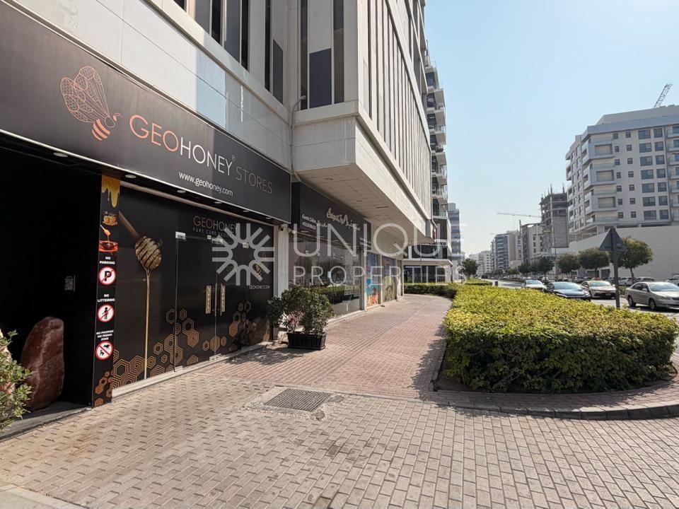 Multiple Size Available | close to SZR | Book Now