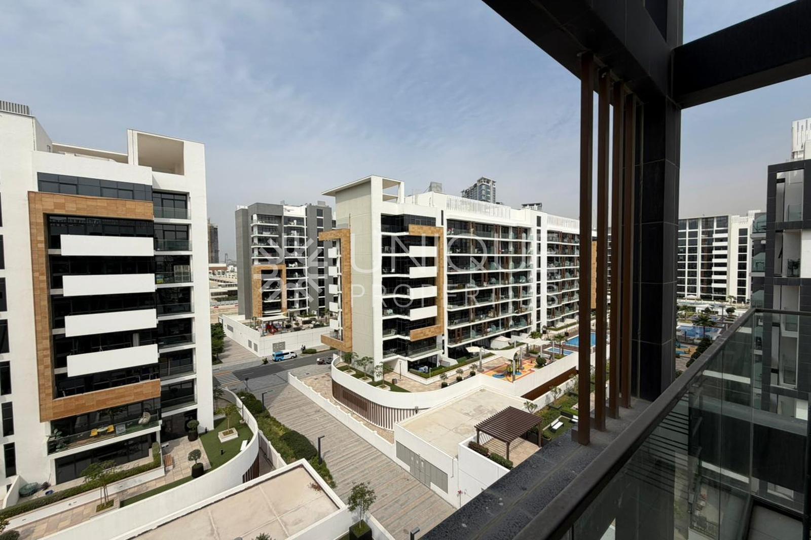 Pool View | Corner Rare | Fully upgraded