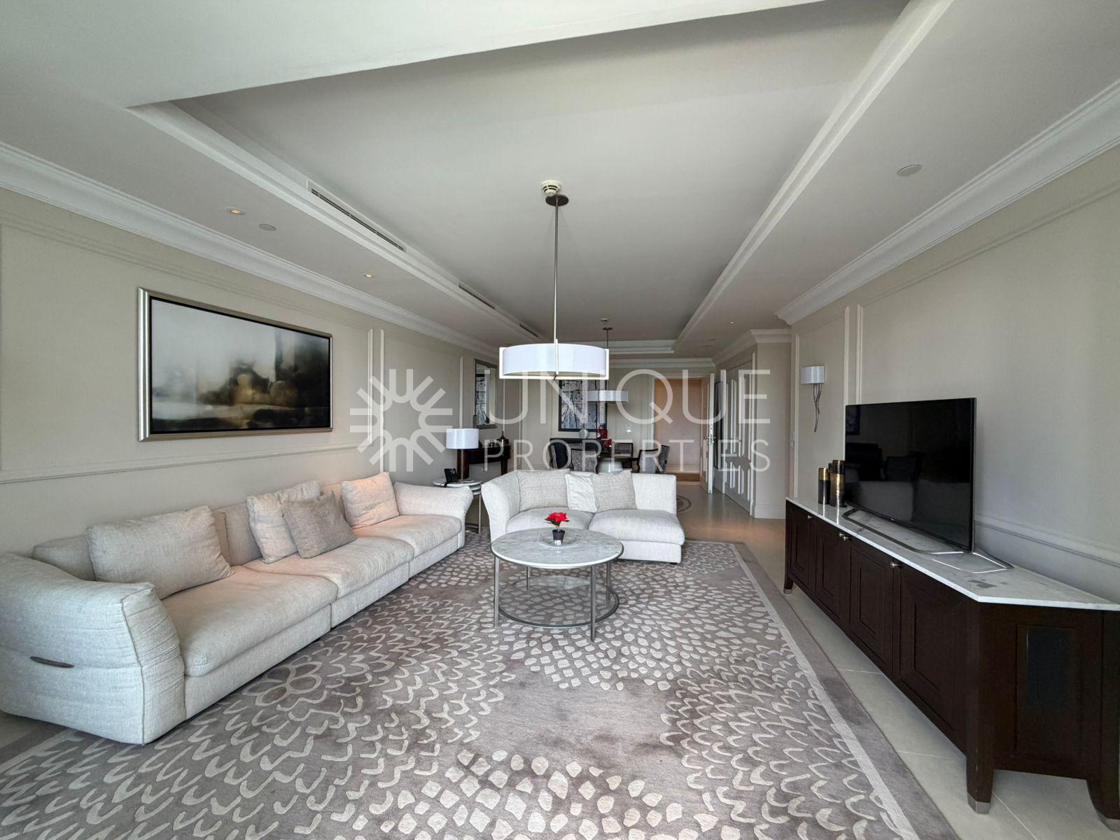 Burj Khalifa View | Fully Furnished | Vacant