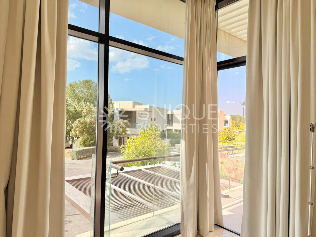 Ready to Move In | Spacious Layout  | Prime Area