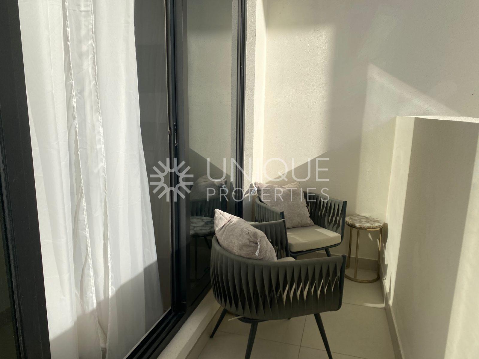 Stylish Modern Studio | Pool View |Prime Residence