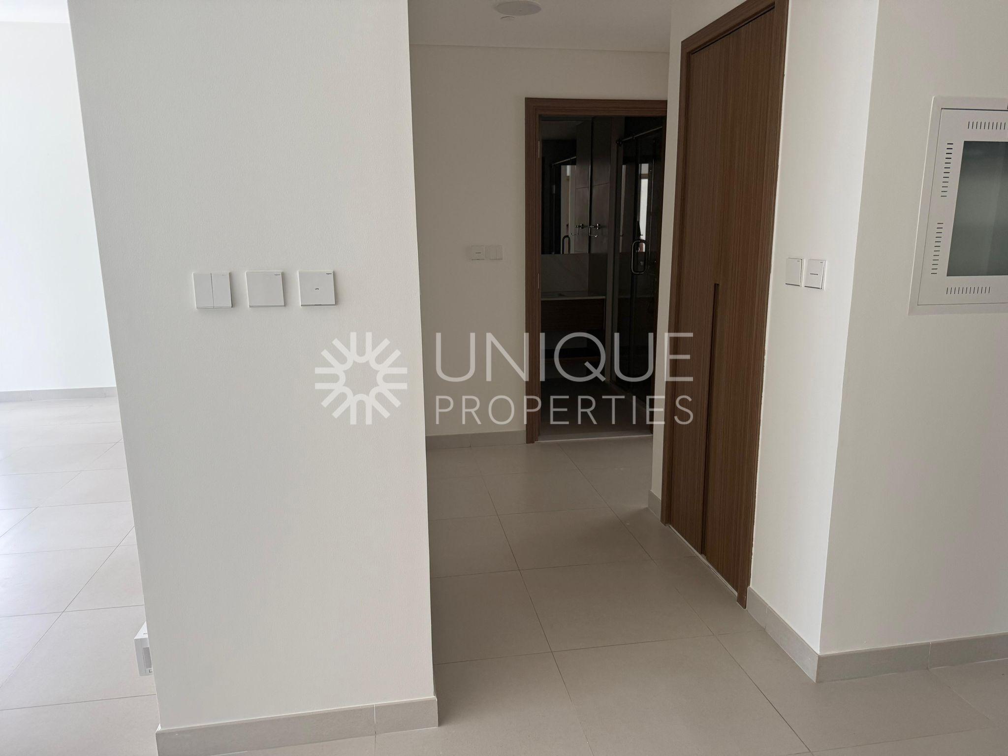 Prime Location | Ready To Move | Vacant