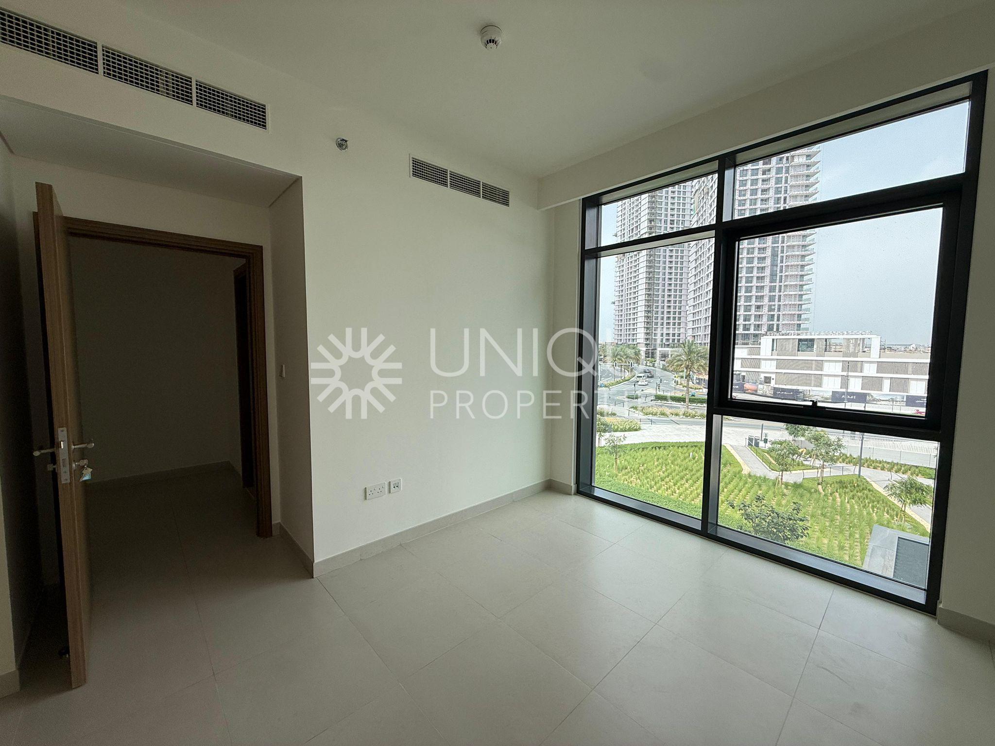 Prime Location | Ready To Move | Vacant