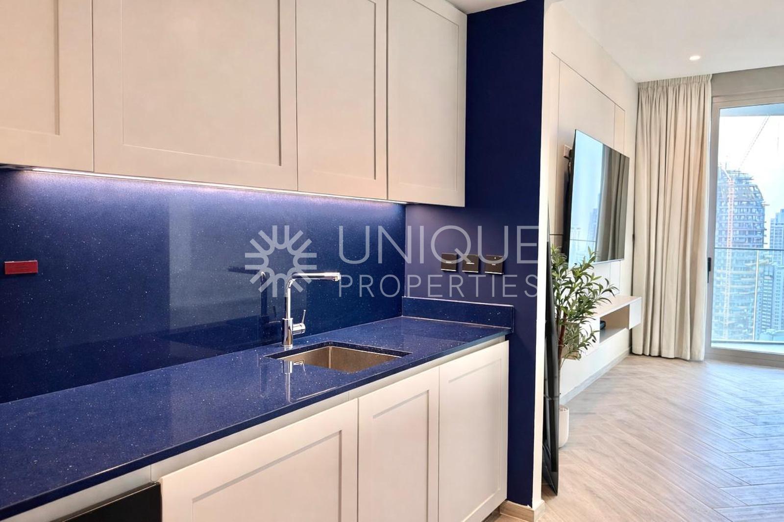 Burj Khalifa View |Furnished | Flexible Cheques